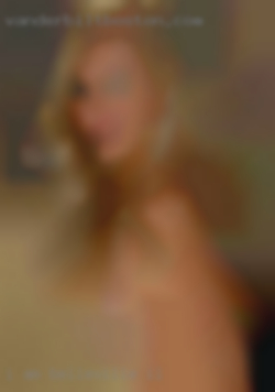 I am Belleville, IL a very cheerful, open girl.