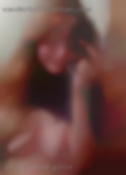If ur petite  & live naked girls near LA HMU !!!