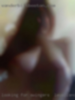 Looking swingers in Levelland, TX for someone nearby to be my FWB.